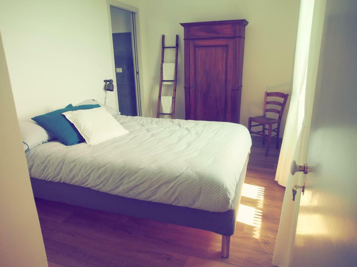 Berzuaia Bed & Breakfast Варацце Экстерьер фото